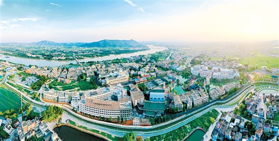 赤坎華僑古鎮(zhèn)入選省文化和旅游特色鎮(zhèn)（創(chuàng)先級(jí)）。