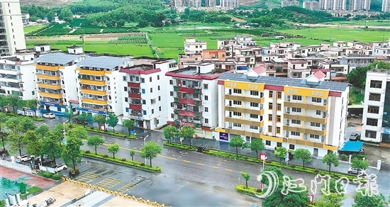 址山鎮(zhèn)美麗示范主街。