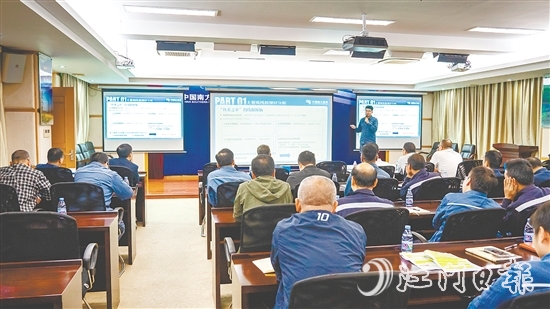 技能競(jìng)賽現(xiàn)場(chǎng)。梁嘉淇