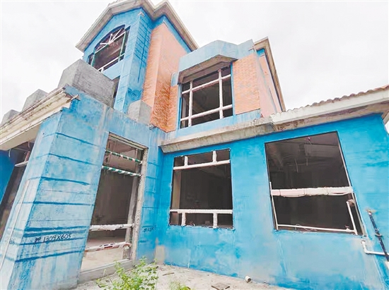 一套空置17年的別墅超770萬元成交。